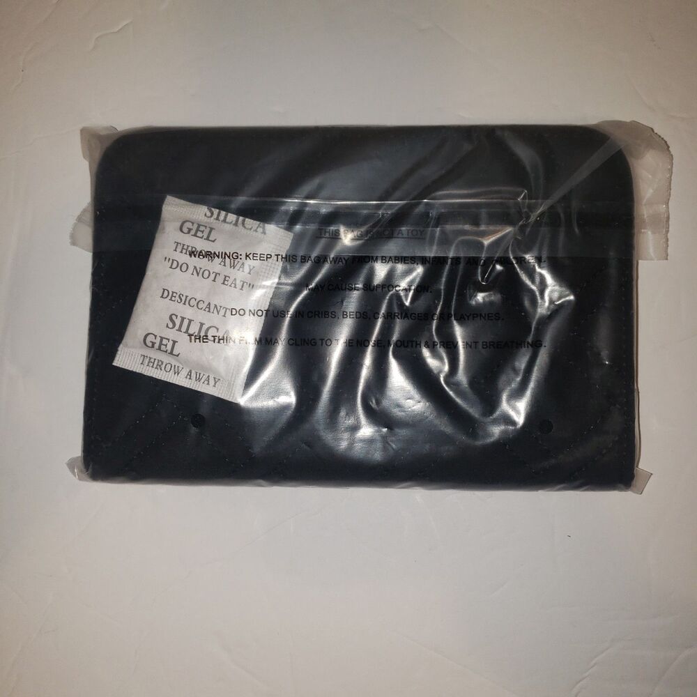 VERA BRADLEY Zip Around Wristlet Wallet Strap Classic Black Microfiber NEW - Picture 3 of 9